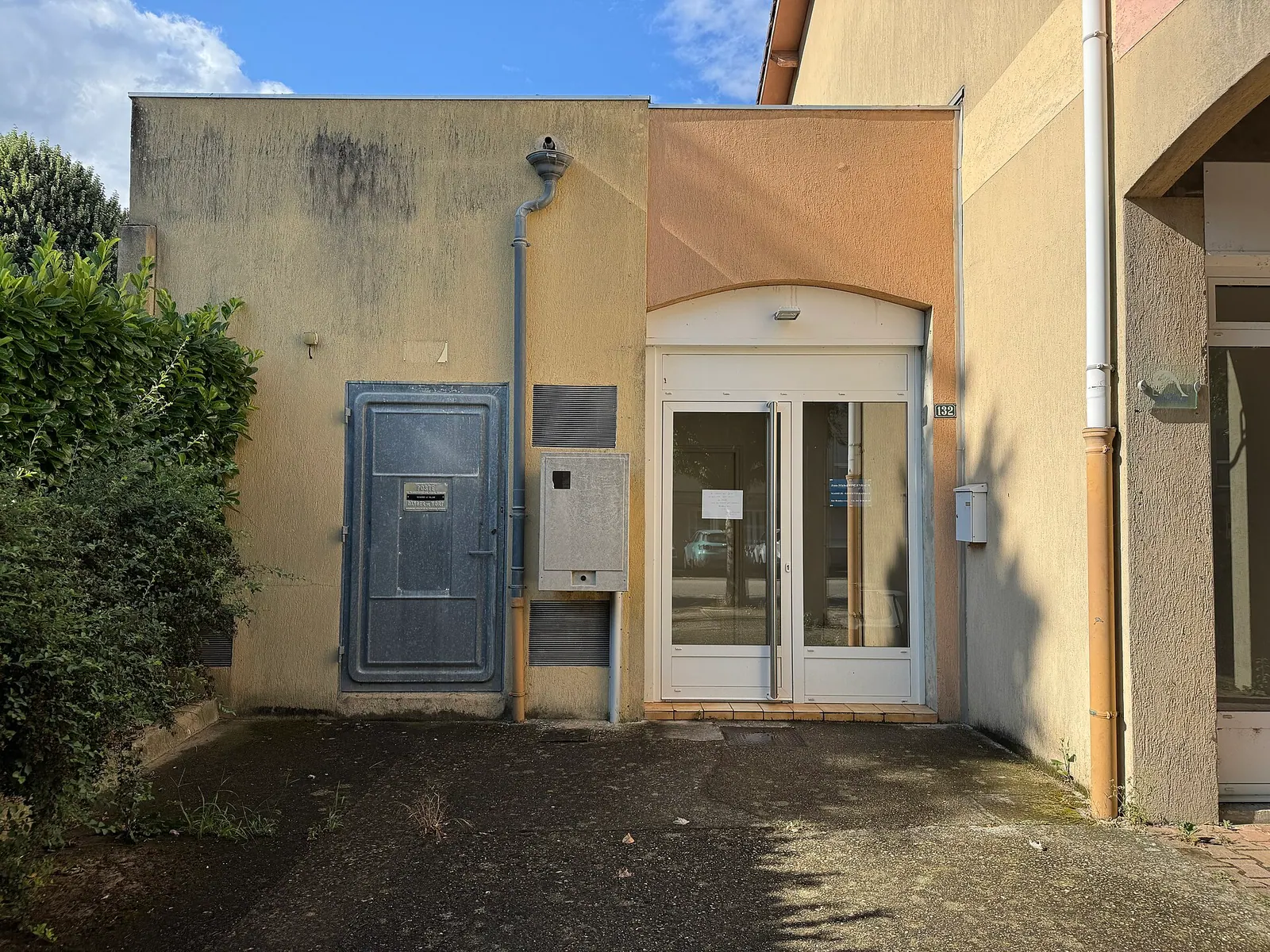 Massage Therapist Office Les Érables Building. Physical therapy complaint handling, tested against experience